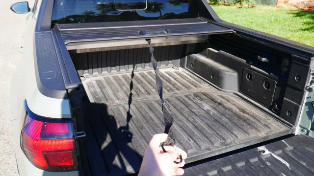 Тест багажа Hyundai Santa Cruz: сколько поместится в кровать?