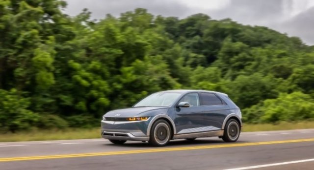Hyundai 2024 IONIQ 5 удостоен награды TOP SAFETY PICK+ от IIHS Hyundai 2024 IONIQ 5 удостоен награды TOP SAFETY PICK+ от IIHS